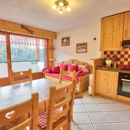 Apartment Familial Avec Parking Et Animaux Acceptes - Fr-1-505-63 Notre-Dame-de-Bellecombe